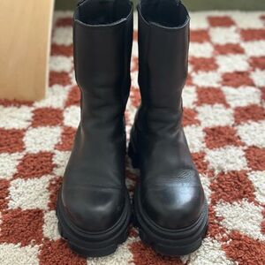 Steve Madden Lug Sole Boot